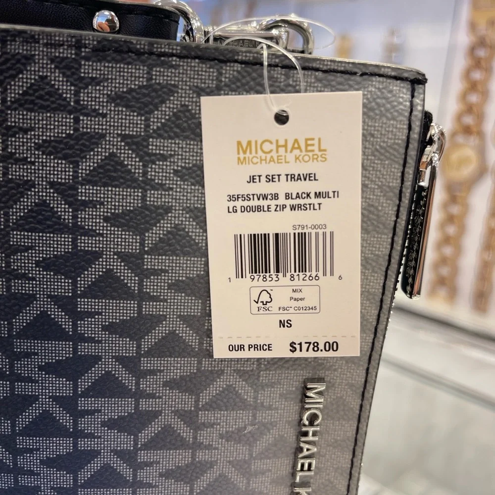 MICHAEL KORS Jet Set Lg Ombré Signature Logo Double Zip Wristlet Wallet 
Black - Picture 13 of 16